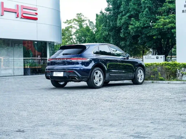 Porsche Macan — Фото автомобиля 10