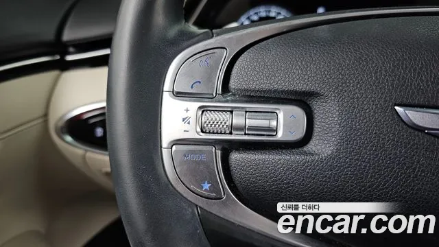 Genesis GV70 2.5T Бензин AWD — Фото автомобиля 29