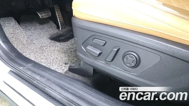 Kia Sorento Sorento 4-е поколение Дизель 2.2 4WD — Фото автомобиля 28