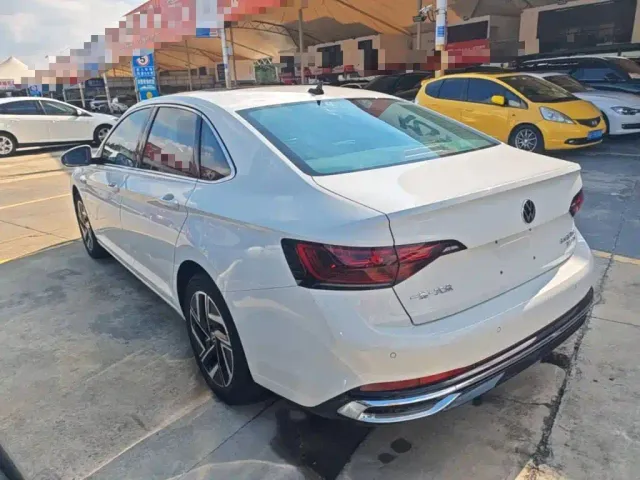 Volkswagen Sagitar — Фото автомобиля 4