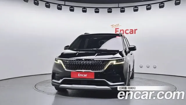 Kia Canival Carnival 4 поколение 9 мест Prestige — Фото автомобиля 3
