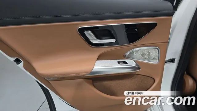 Mercedes-Benz E-Class W214 — Фото автомобиля 25