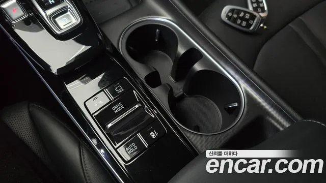 Hyundai Sonata — Фото автомобиля 30