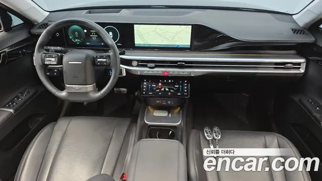 Hyundai Grandeur GN7 — Фото автомобиля 10
