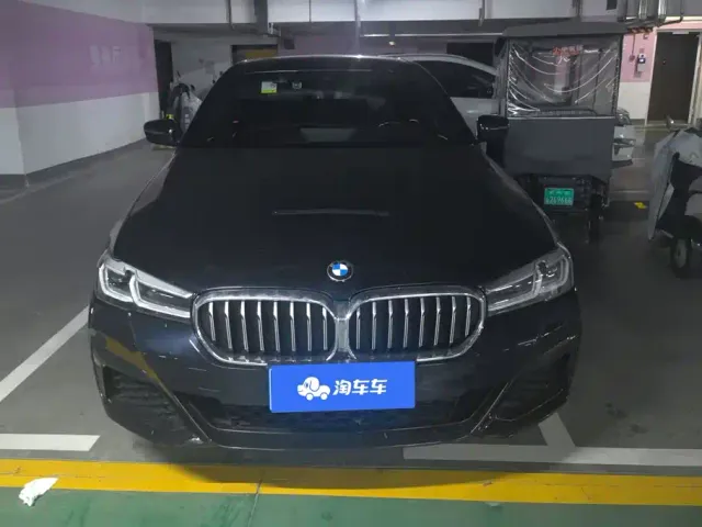 BMW 5 Series — Фото автомобиля 2