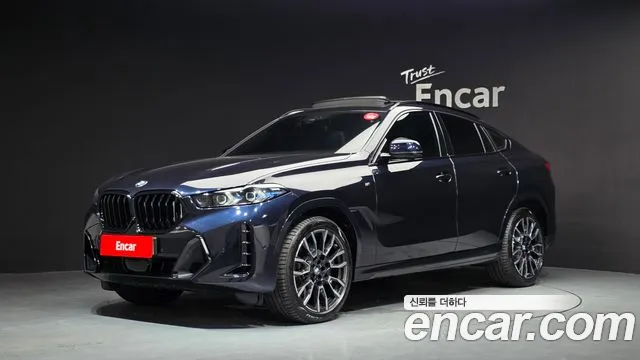 Фотография автомобиля — BMW X6 G06