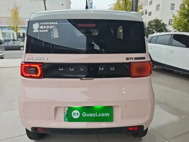 Wuling Hongguang Mini EV — Фото автомобиля 5