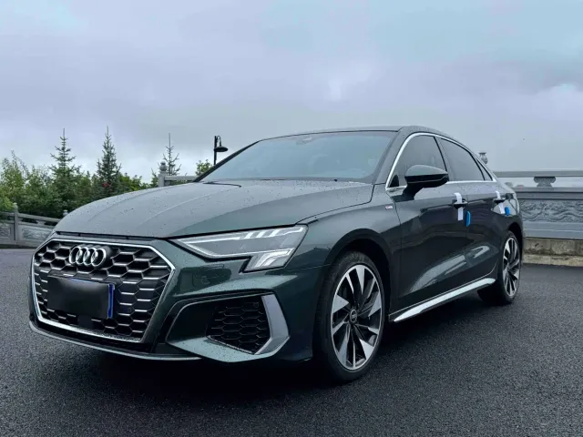Фотография автомобиля — Audi A3