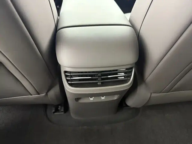 Shangjie SUV — Фото автомобиля 8