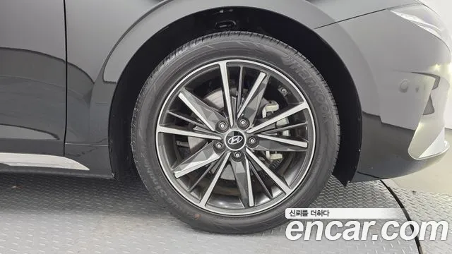 Hyundai Grandeur New — Фото автомобиля 6
