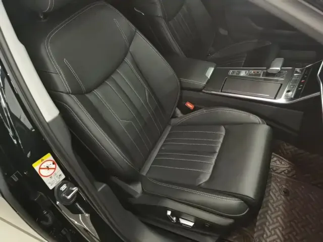 Audi A6L — Фото автомобиля 19