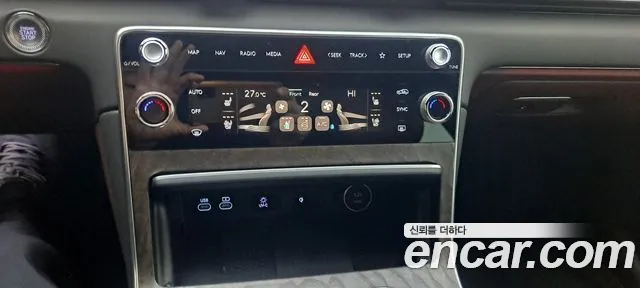 Genesis GV80 — Фото автомобиля 10