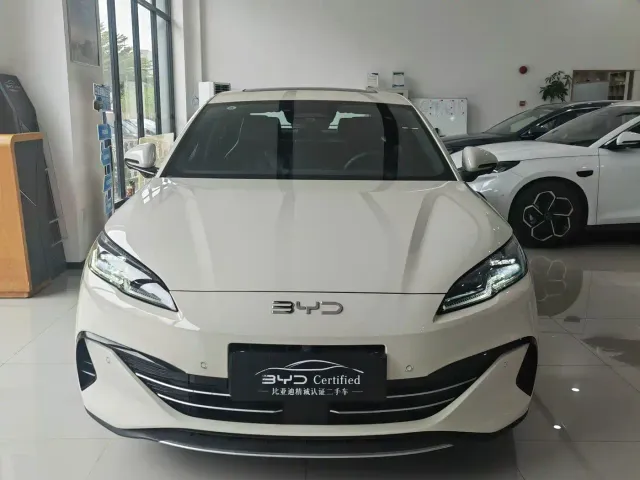 BYD Seal 06 New Energy 2025 DM-i Smart Drive Edition 120KM Luxury — Фото автомобиля 2