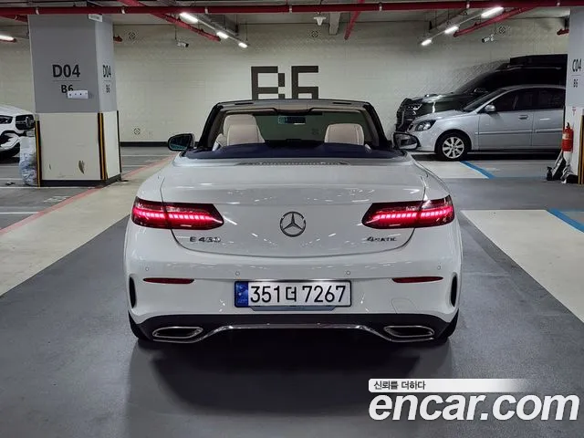 Mercedes-Benz E-Class — Фото автомобиля 4