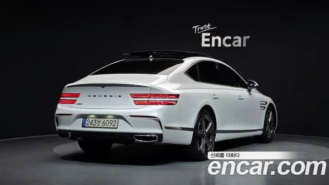 Genesis G80 RG3 — Фото автомобиля 2