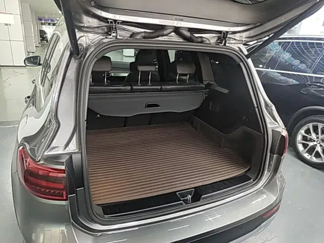 Mercedes-Benz GLB-Class — Фото автомобиля 18