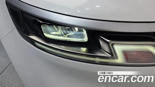 Kia Canival Carnival 4 поколение Бензин 9 мест Prestige — Фото автомобиля 22