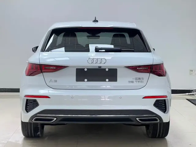 Audi A3 — Фото автомобиля 5