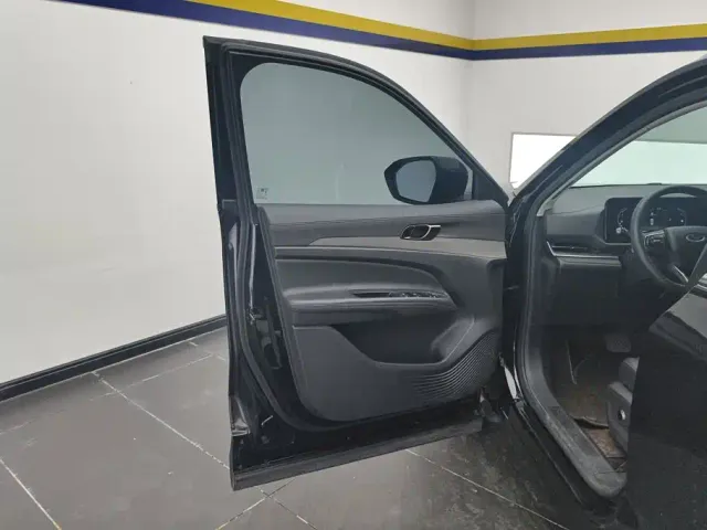 Ford Lingrui 2022 EcoBoost 170 Platinum — Фото автомобиля 7