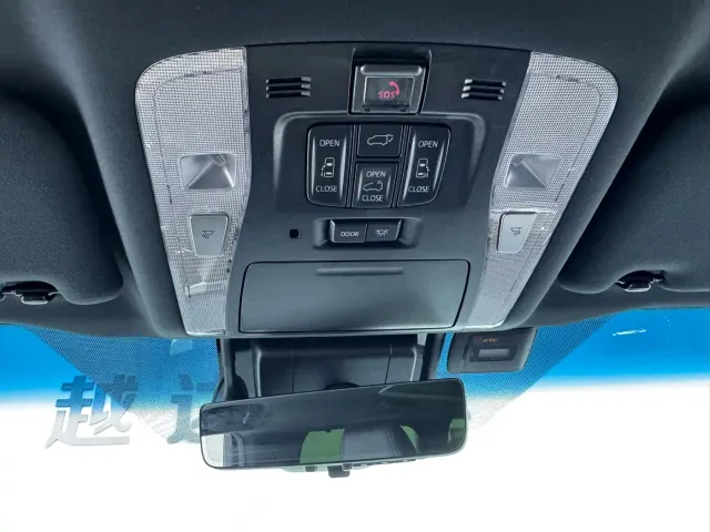 Toyota Vellfire — Фото автомобиля 13