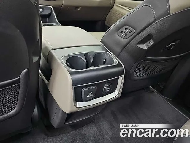 Kia Carnival 4th Gen — Фото автомобиля 15