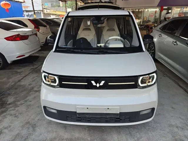 Wuling Hongguang Mini EV — Фото автомобиля 2