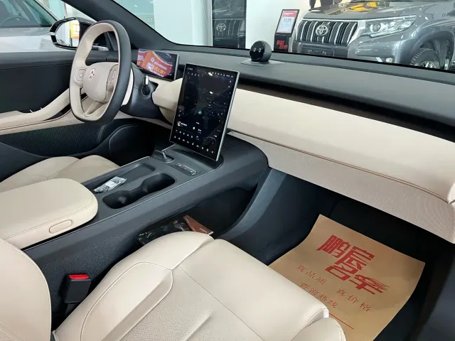 Nio ET5 — Фото автомобиля 17