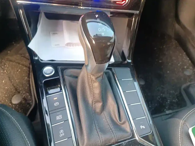 Volkswagen Passat — Фото автомобиля 10
