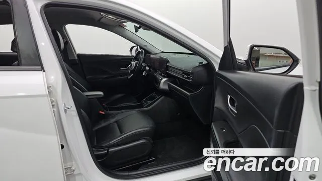 Hyundai Kona — Фото автомобиля 16