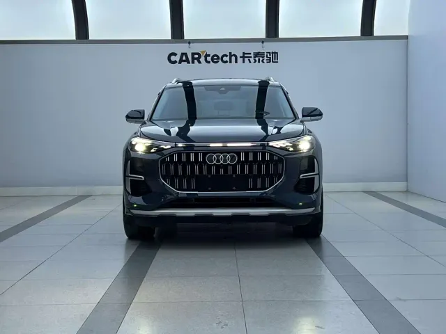 Audi Q6 — Фото автомобиля 2