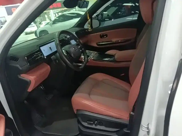 Nio EC6 — Фото автомобиля 14