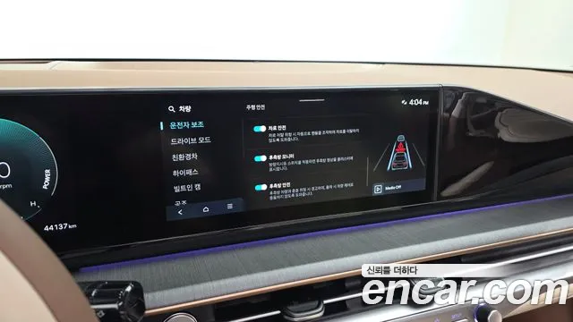 Hyundai Grandeur GN7 — Фото автомобиля 15