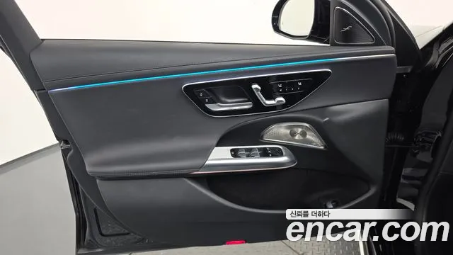 Mercedes-Benz E-Class E-класс W214 E300 4MATIC Exclusive — Фото автомобиля 22