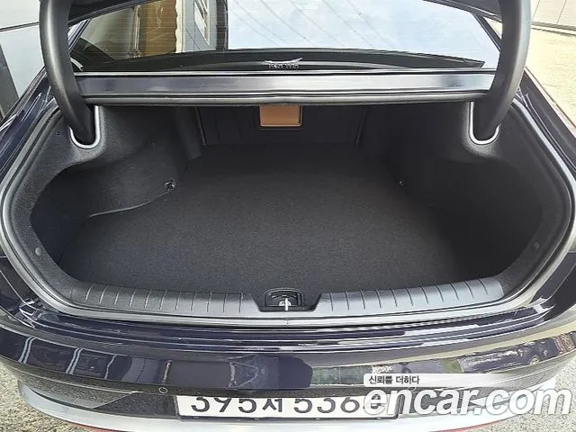 Hyundai Grandeur GN7 — Фото автомобиля 18