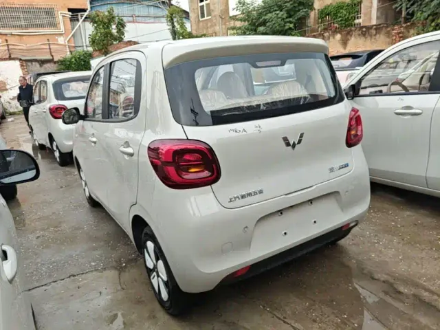 Wuling Hongguang Mini EV — Фото автомобиля 4