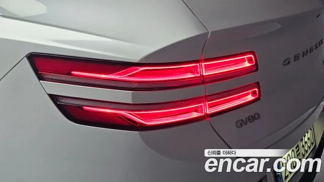 Genesis GV80 — Фото автомобиля 8