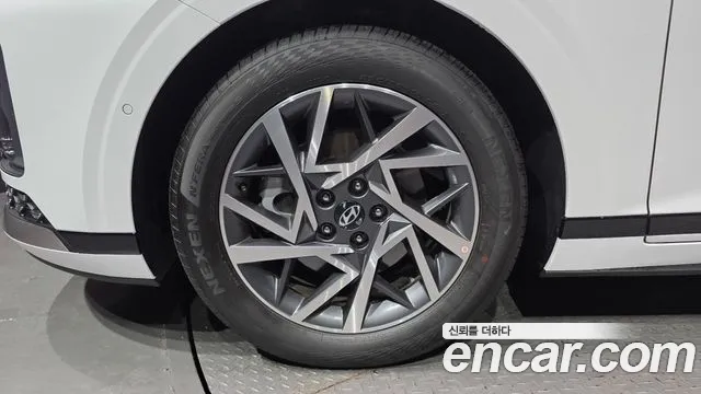 Hyundai Grandeur Grandeur (GN7) 2.5 Бензин 2WD — Фото автомобиля 5