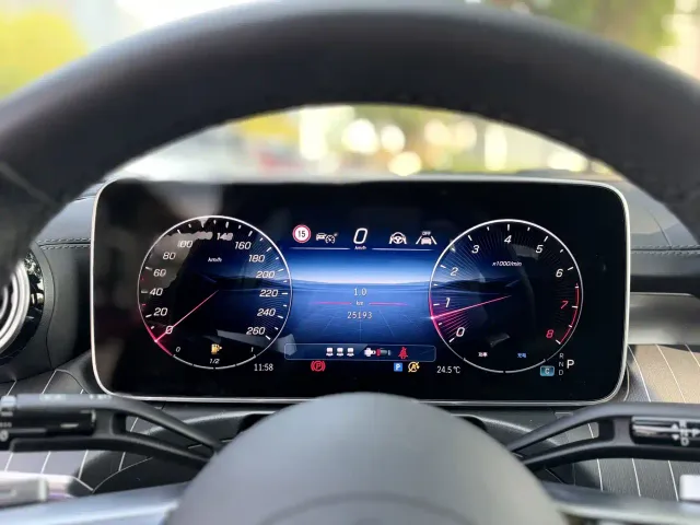 Mercedes-Benz C-Class — Фото автомобиля 13