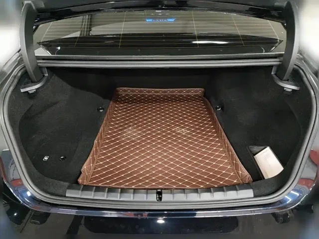 BMW 7 Series — Фото автомобиля 23
