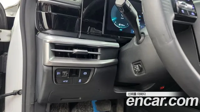 Hyundai Grandeur Grandeur (GN7) 3.5 LPG 2WD (Такси) — Фото автомобиля 14