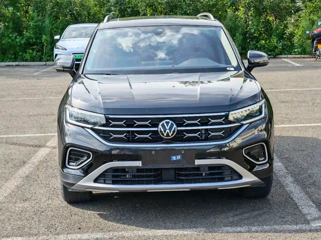 Volkswagen Tayron — Фото автомобиля 2