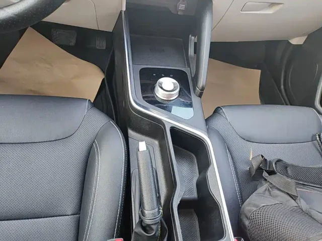 Geely Geometry EX3 Kung Fu Bull — Фото автомобиля 13