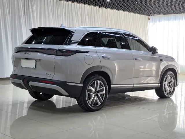 BYD Hai Shi 07 DM-i — Фото автомобиля 5