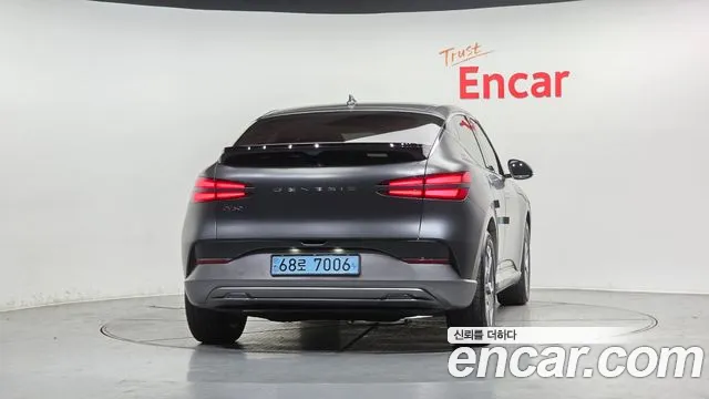 Genesis GV60 — Фото автомобиля 4