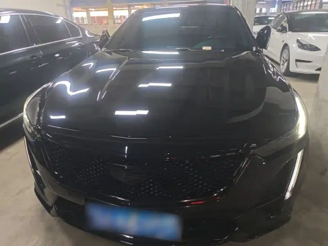 Cadillac CT5 — Фото автомобиля 2