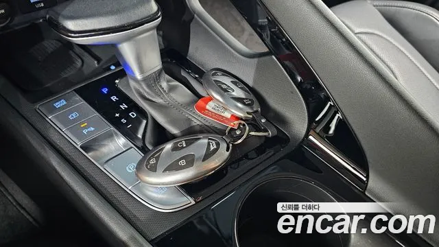 Hyundai Avante CN7 — Фото автомобиля 21