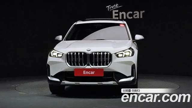 BMW X1 — Фото автомобиля 3