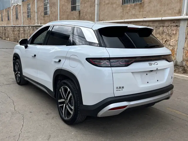 BYD Song L DM-i — Фото автомобиля 15