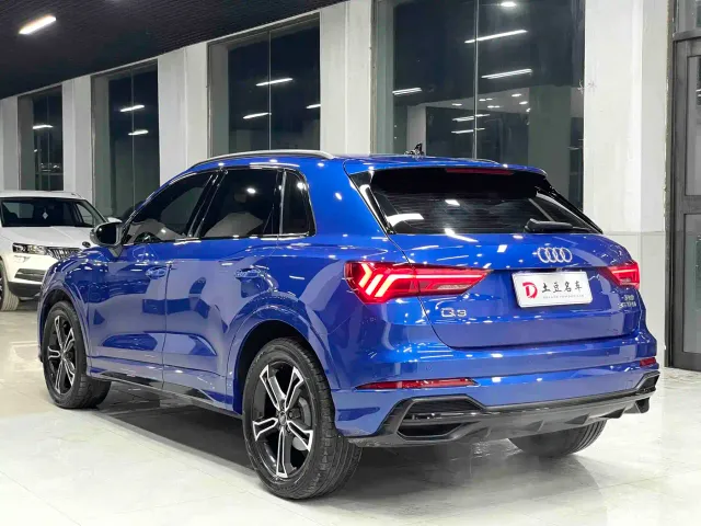 Audi Q3 — Фото автомобиля 4