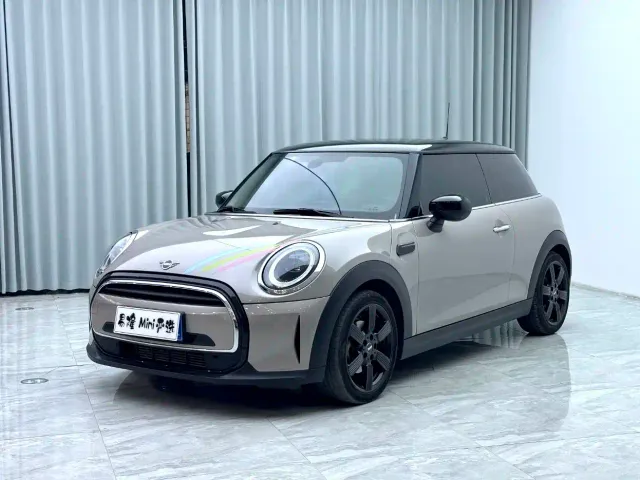 MINI Hatch — Фото автомобиля 3